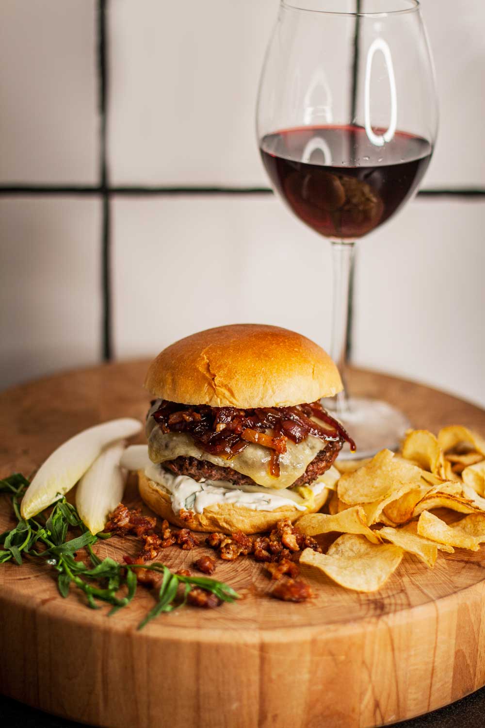 Vin och hamburgare